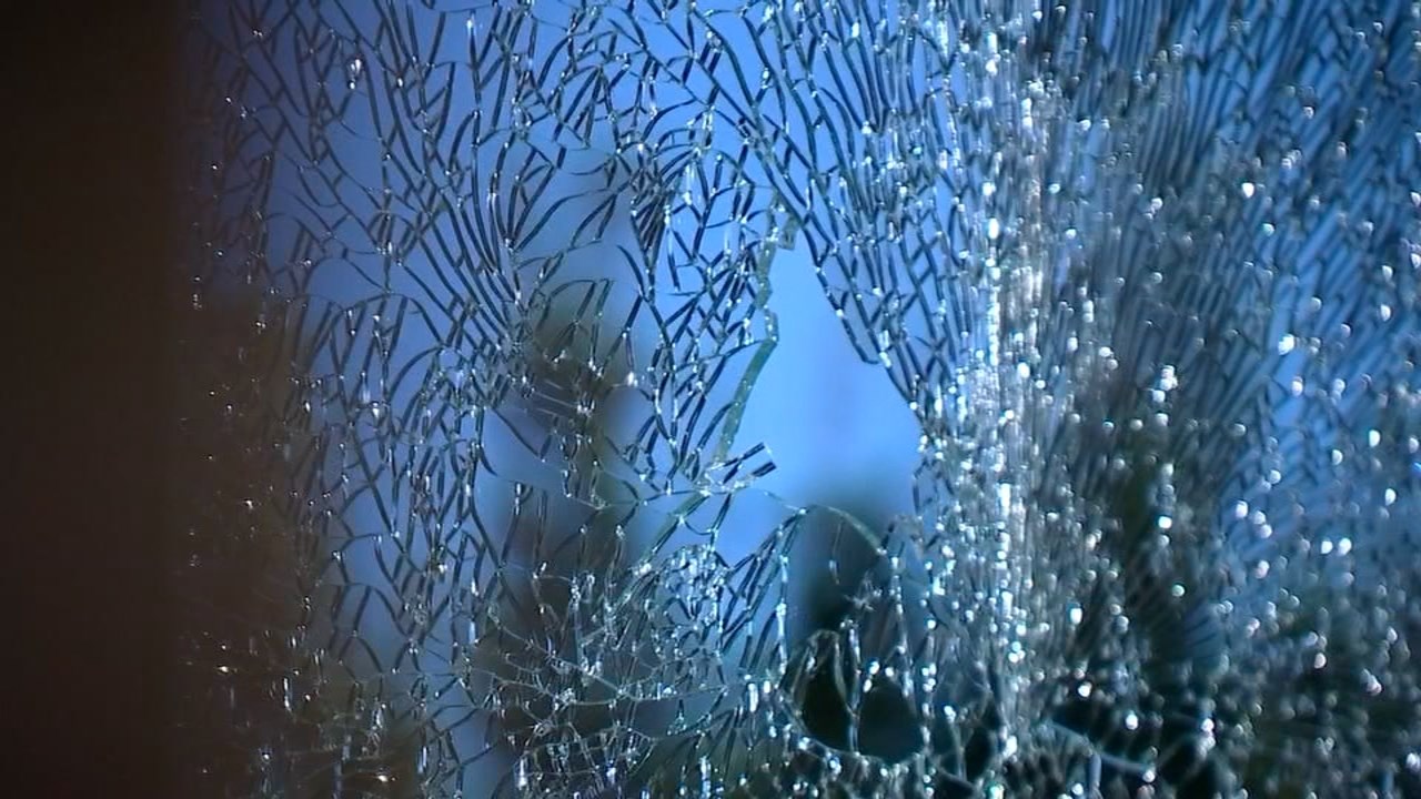 record-heat-shatters-glass-window-at-portland-shop-kptv-fox-12