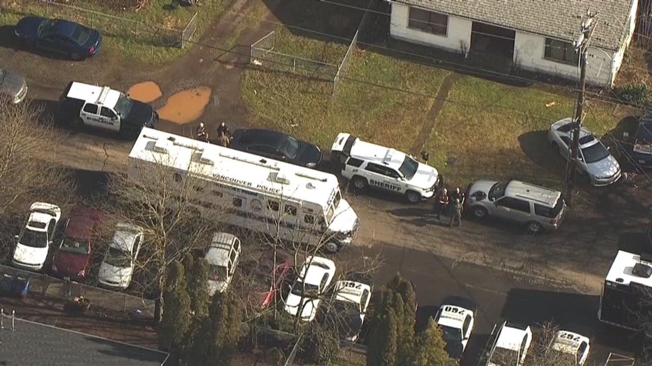 Body found in home after SWAT situation in Vancouver; one man in custody
