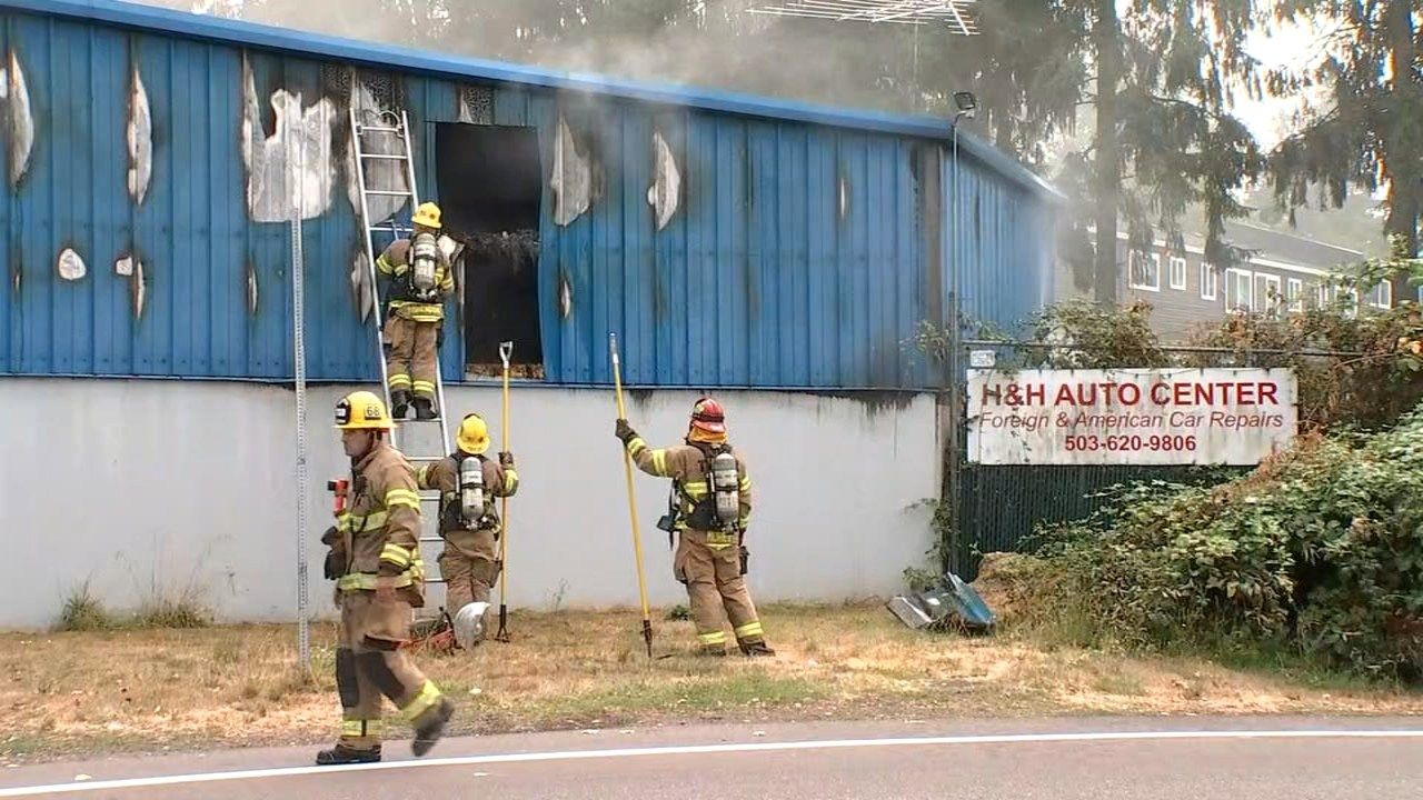 Crews respond to commercial fire at Tigard transmission shop KPTV