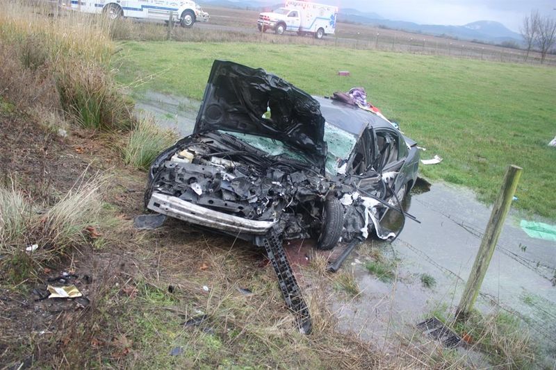 Molalla woman, teen killed in 2vehicle crash on Hwy 99W KPTV FOX 12