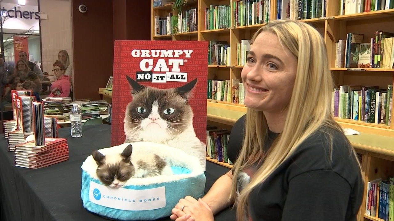 'Grumpy Cat' makes special appearance at Powell's in Beaverton Arizona's Family
